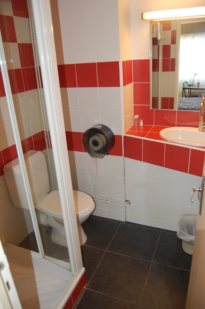 Greet Hotel Grenoble Centre Gare מראה חיצוני תמונה