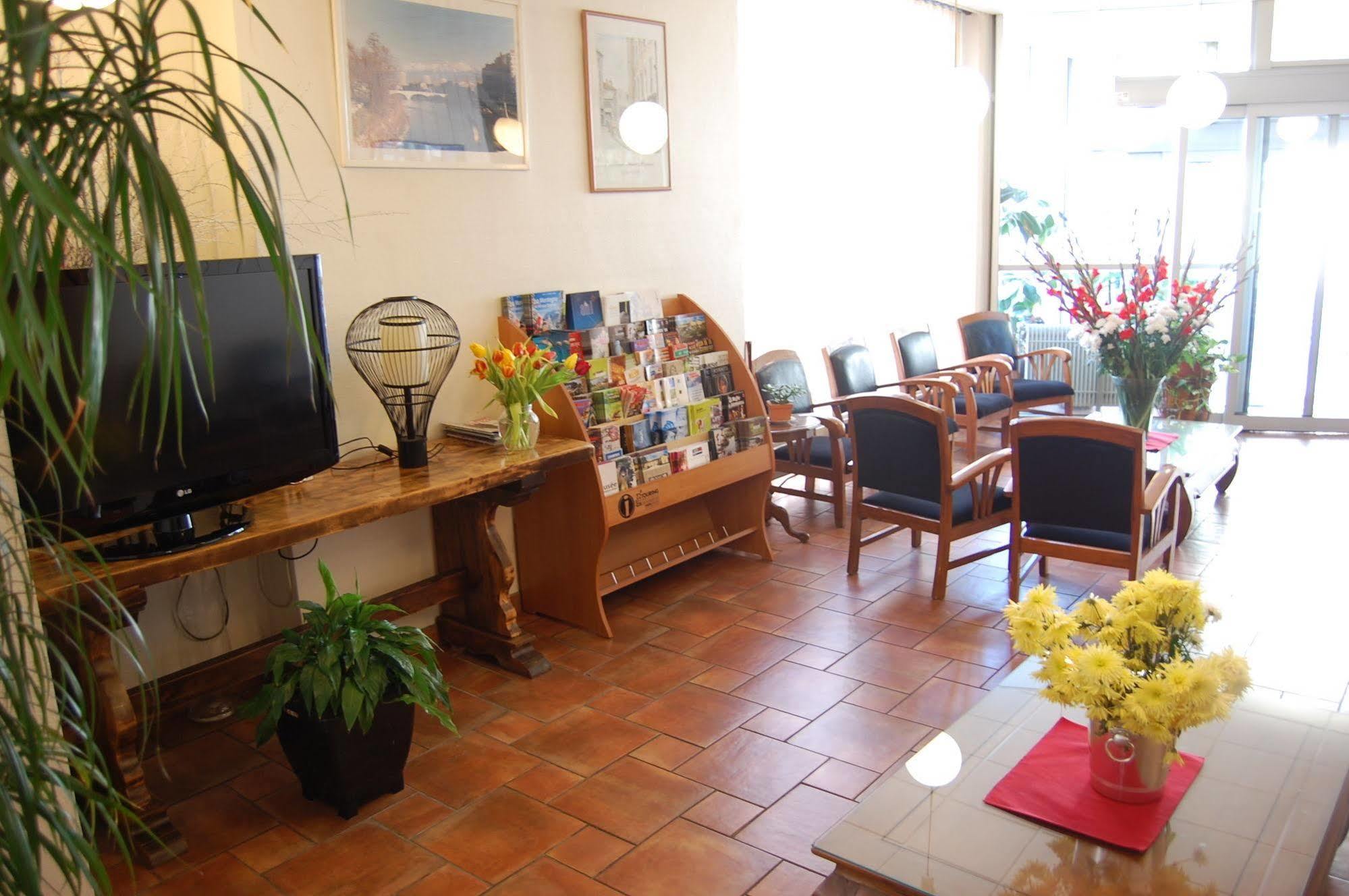 Greet Hotel Grenoble Centre Gare מראה חיצוני תמונה